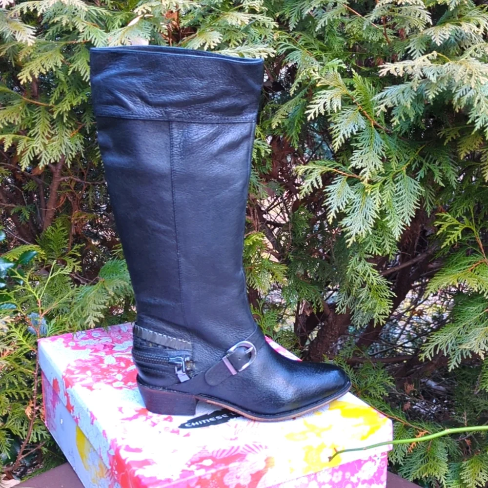 Chinese Laundry Western-Inspired Solar Boots